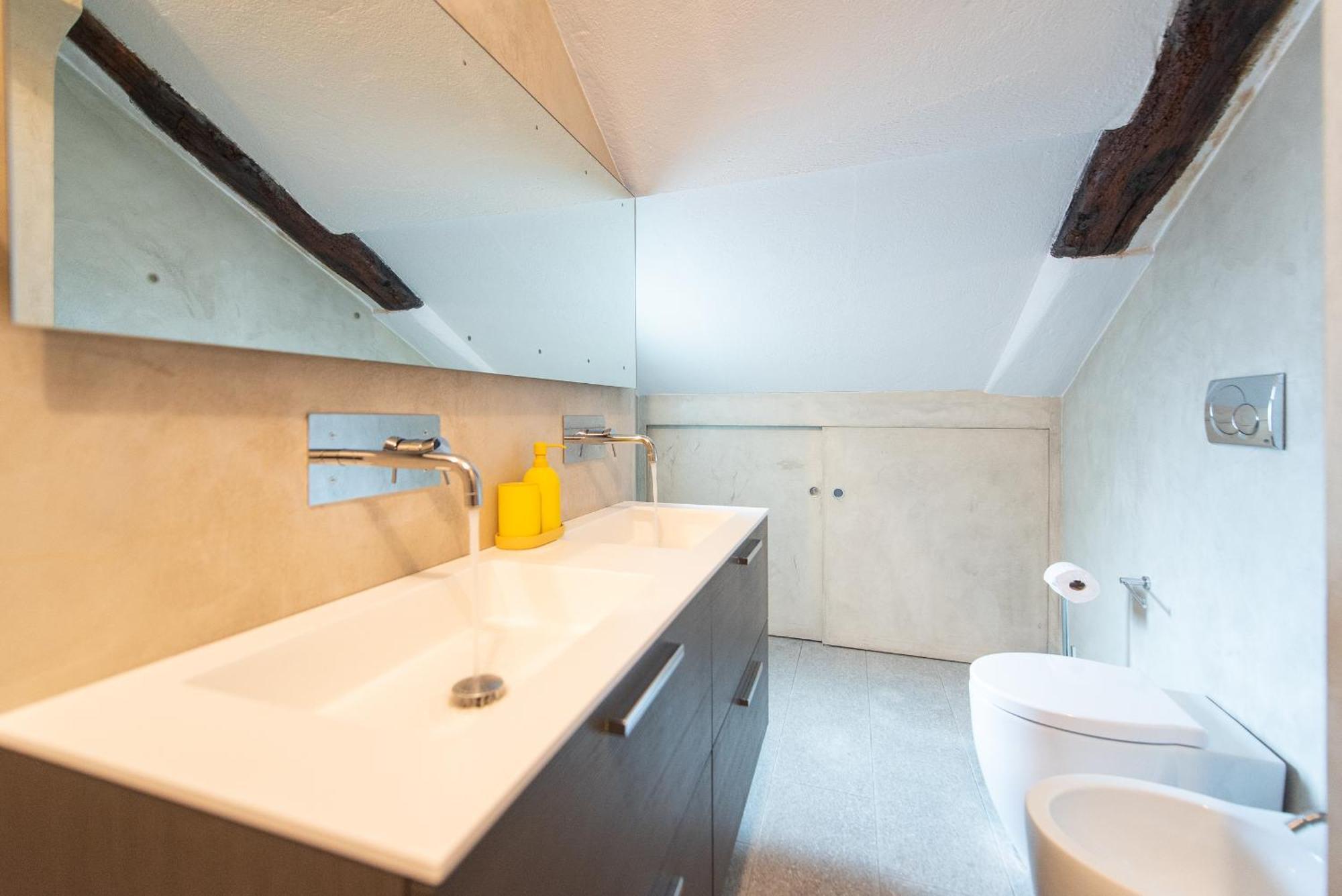 House With Terrace Apartment Turin Exterior photo